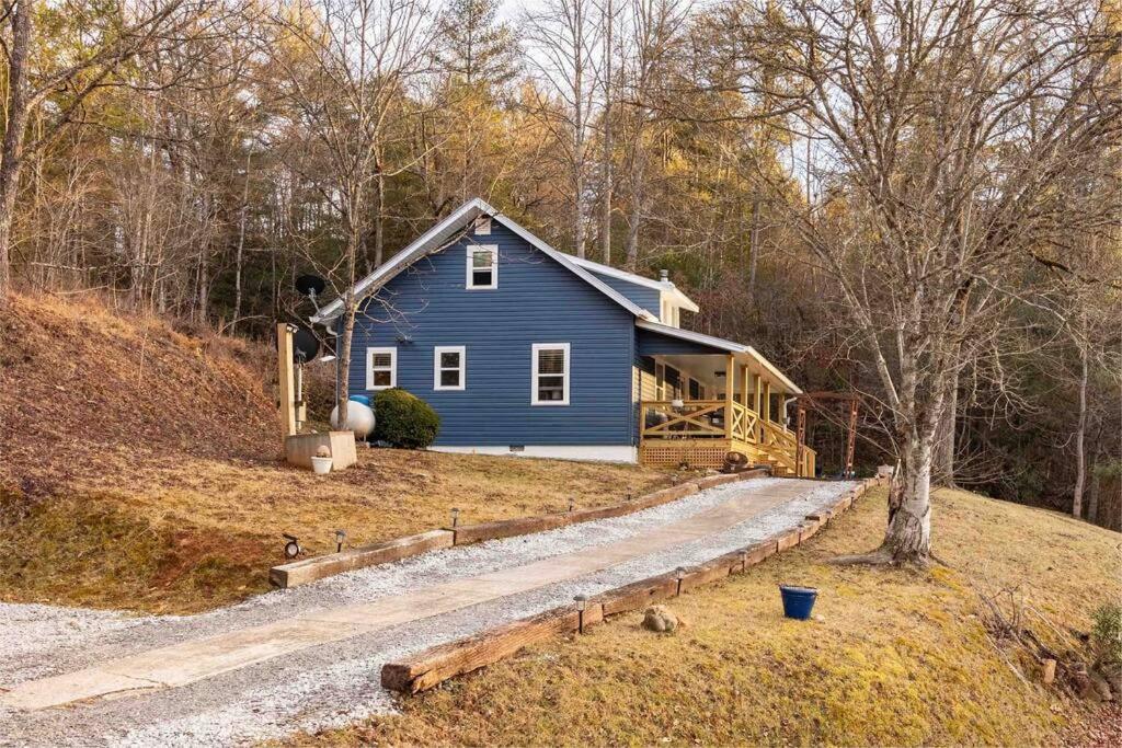 Riverside Relaxer W/Hot Tub+Fire Pit +Wifi & View فرانكلين المظهر الخارجي الصورة