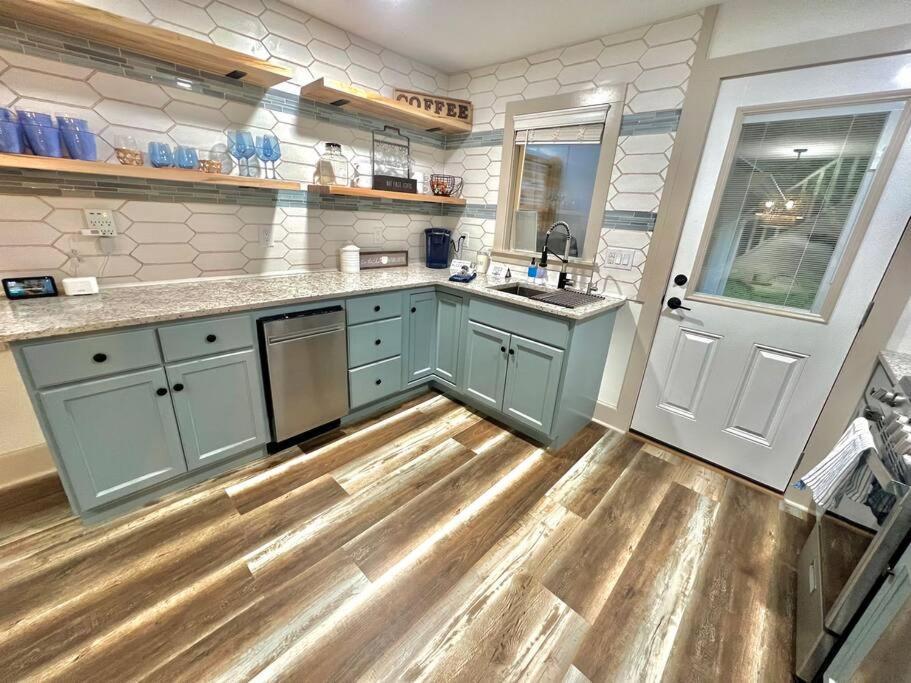 Riverside Relaxer W/Hot Tub+Fire Pit +Wifi & View فرانكلين المظهر الخارجي الصورة