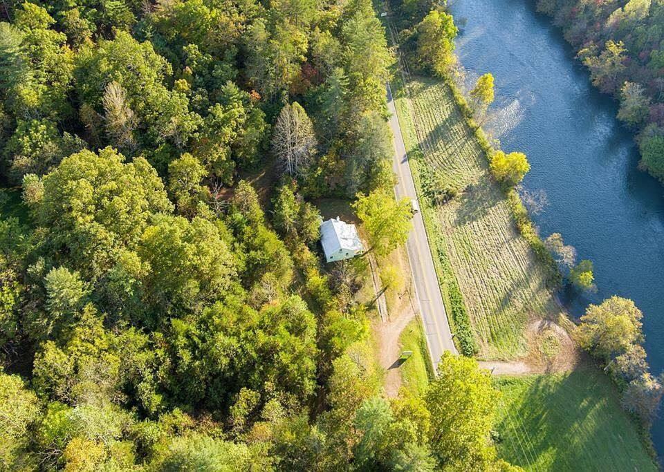 Riverside Relaxer W/Hot Tub+Fire Pit +Wifi & View فرانكلين المظهر الخارجي الصورة