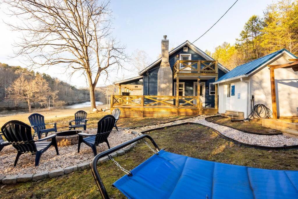 Riverside Relaxer W/Hot Tub+Fire Pit +Wifi & View فرانكلين المظهر الخارجي الصورة
