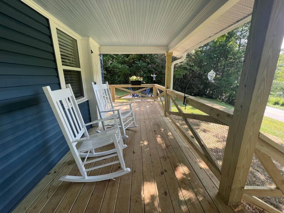 Riverside Relaxer W/Hot Tub+Fire Pit +Wifi & View فرانكلين المظهر الخارجي الصورة