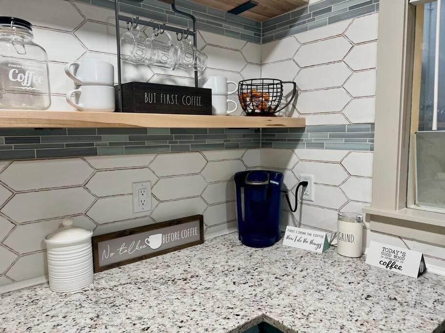 Riverside Relaxer W/Hot Tub+Fire Pit +Wifi & View فرانكلين المظهر الخارجي الصورة