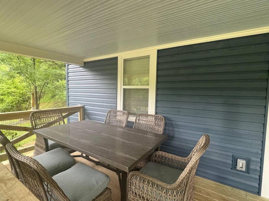 Riverside Relaxer W/Hot Tub+Fire Pit +Wifi & View فرانكلين المظهر الخارجي الصورة