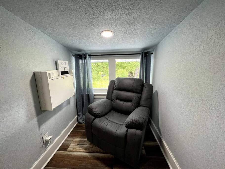 Riverside Relaxer W/Hot Tub+Fire Pit +Wifi & View فرانكلين المظهر الخارجي الصورة